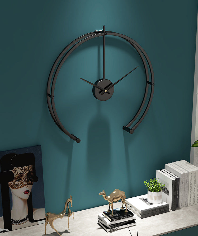 นาฬิกาสำหรับตกแต่งบ้าน - Wall Decor Clock