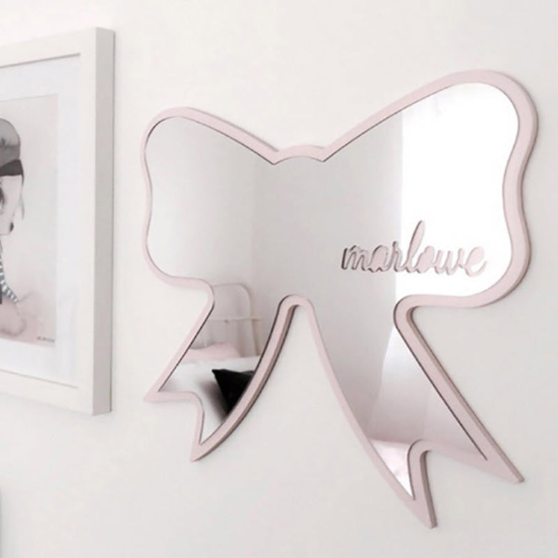 กระจกตกแต่งสไตล์น่ารักจุ๊กจิ๊ก - Cutie Mirror