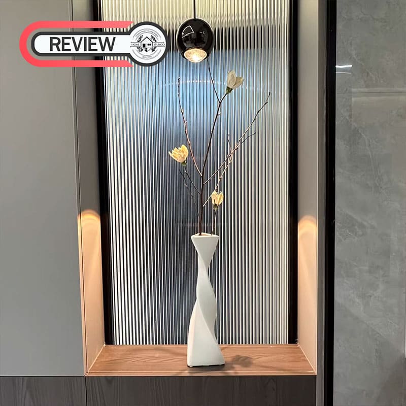 แจกันดอกไม้ตกแต่งบ้าน - Twist Designed Decor Vase