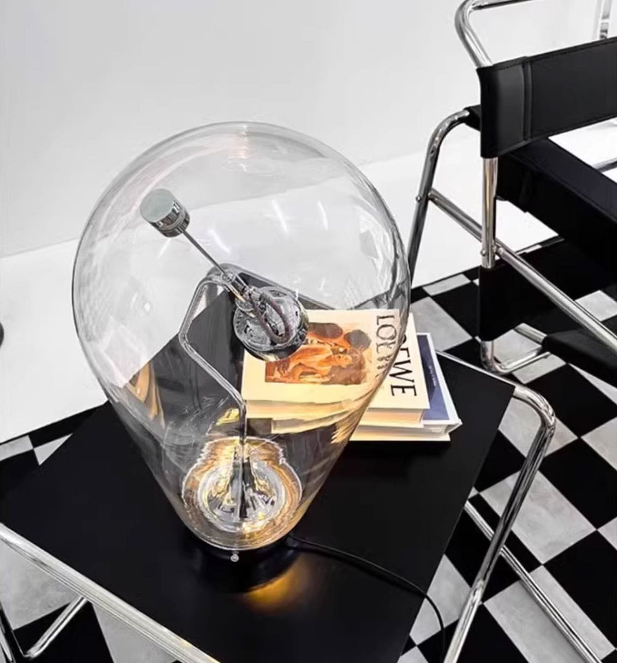 โคมไฟตั้งโต๊ะตกแต่งบ้าน - Art Designed Decor Table Lamp III