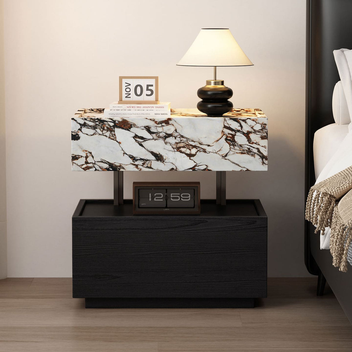 โต๊ะข้างตกแต่งบ้าน - Calacatta Ember Nightstand