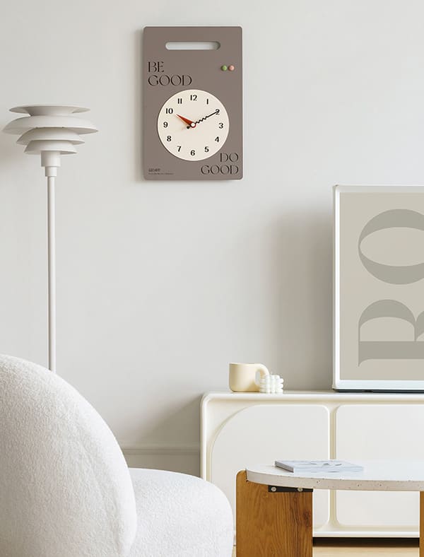 นาฬิกาสำหรับตกแต่งบ้าน - Be Good Wall Decor Clock