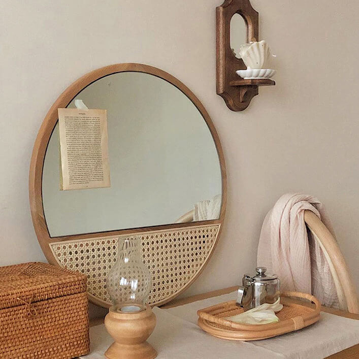 กระจกแต่งหน้าตั้งโต๊ะ - Rattan Wall Mirror