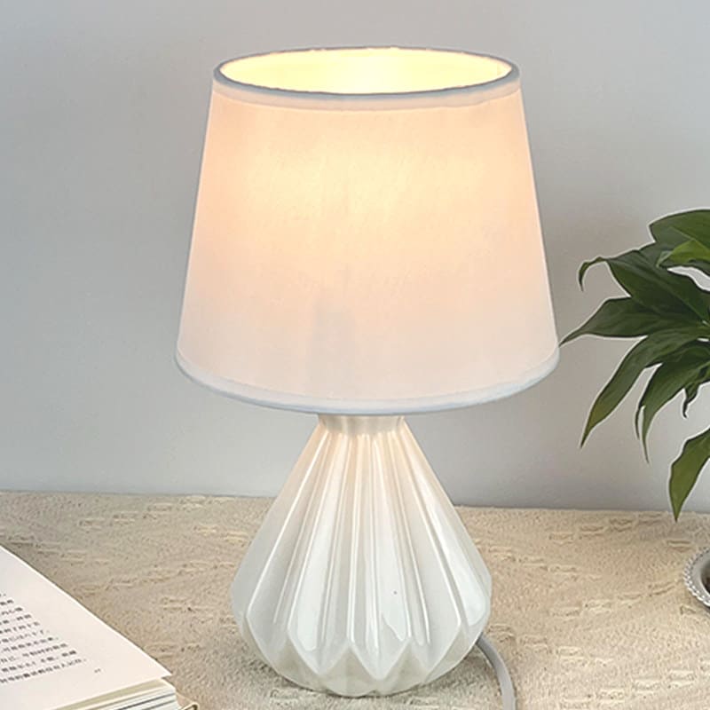 โคมไฟตั้งโต๊ะตกแต่งบ้าน - Contemporary Table Lamp