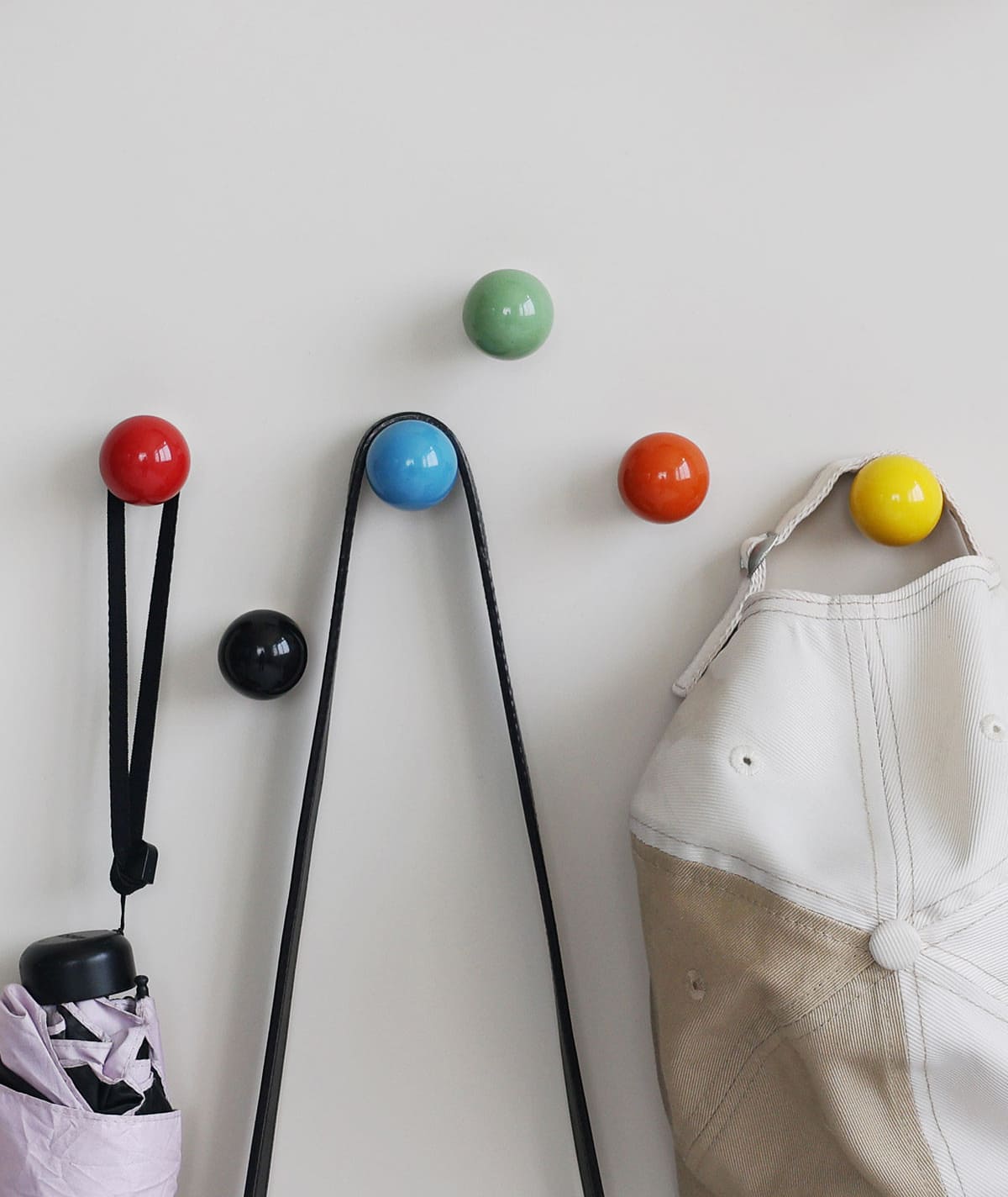 ที่แขวนของอเนกประสงค์ - Magnetic Designed Hook