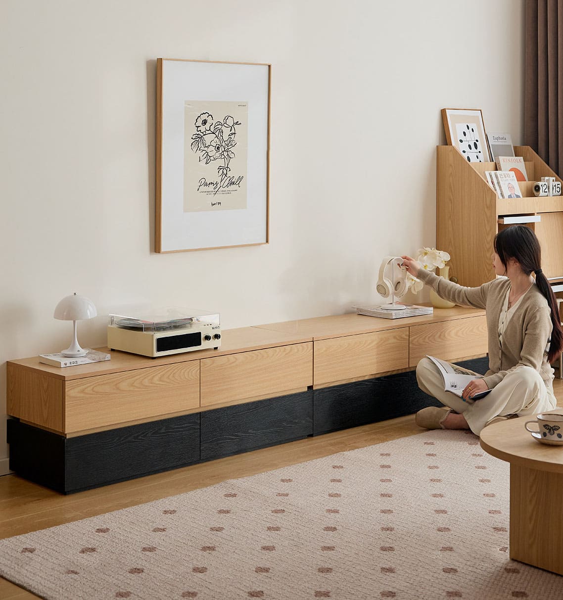 โต๊ะวางทีวีสำหรับห้องรับแขก - Kanso Two Tone TV Table