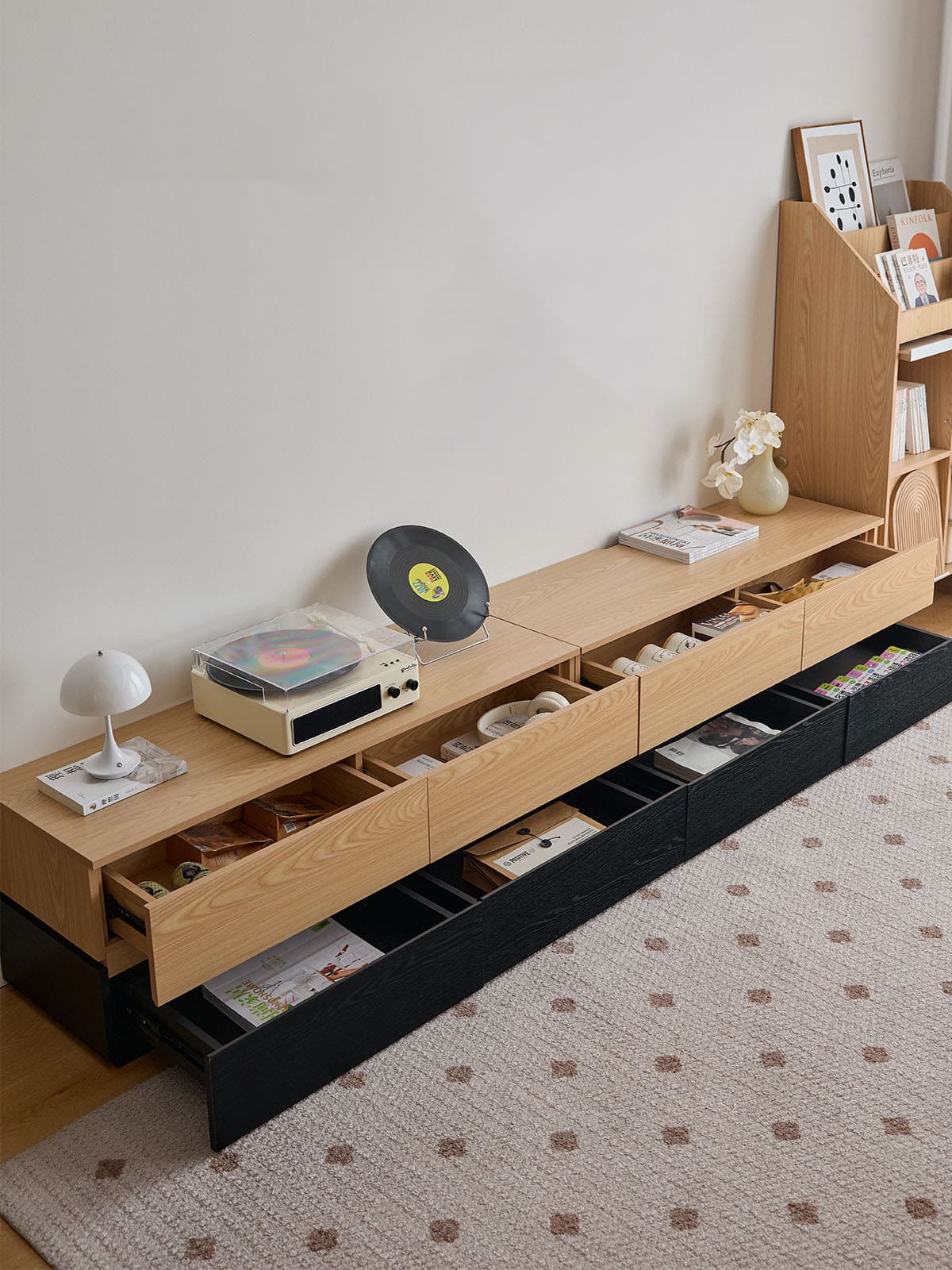 โต๊ะวางทีวีสำหรับห้องรับแขก - Kanso Two Tone TV Table