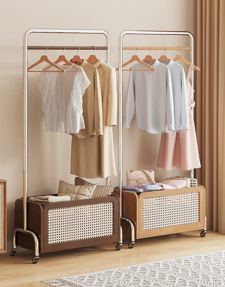 ราวแขวนเสื้อผ้า - Homie Decorating Clothe Shelf III
