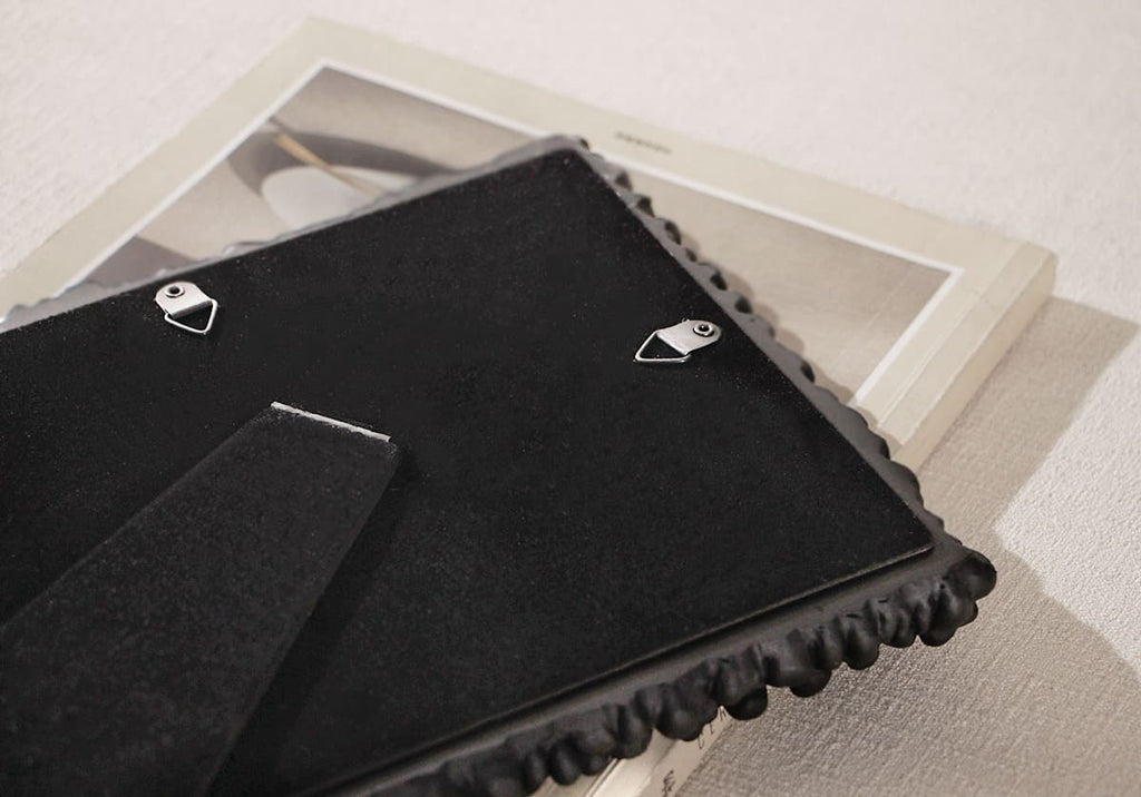 กระจกแต่งหน้าตั้งโต๊ะ - Charcoal Decorating Mirror