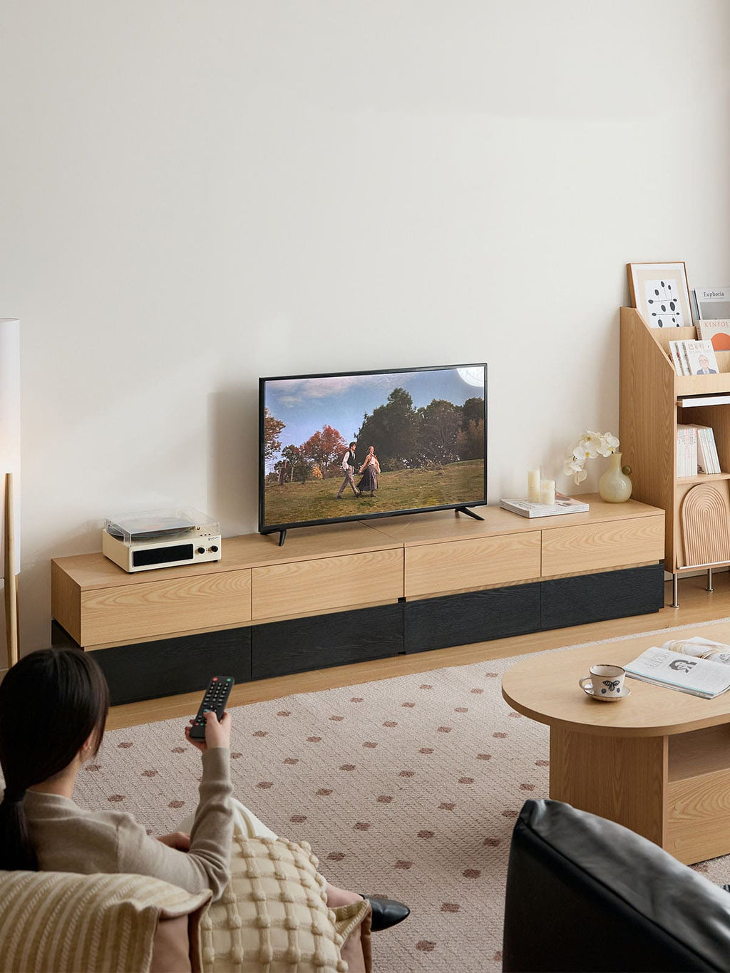 โต๊ะวางทีวีสำหรับห้องรับแขก - Kanso Two Tone TV Table