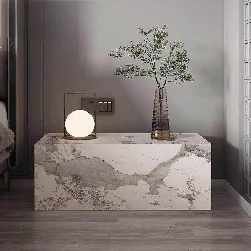 โต๊ะข้างตกแต่งบ้าน - Stone Pedestal Table