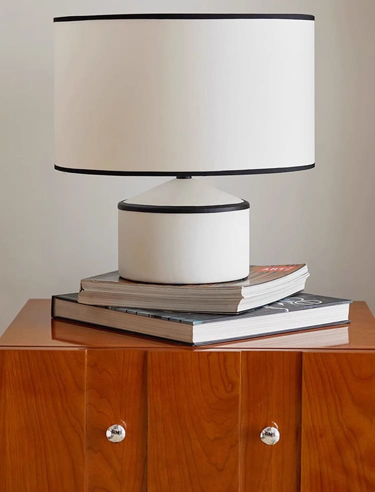 โคมไฟตั้งโต๊ะตกแต่งบ้าน - Homie Decorating Table Lamp XVIII