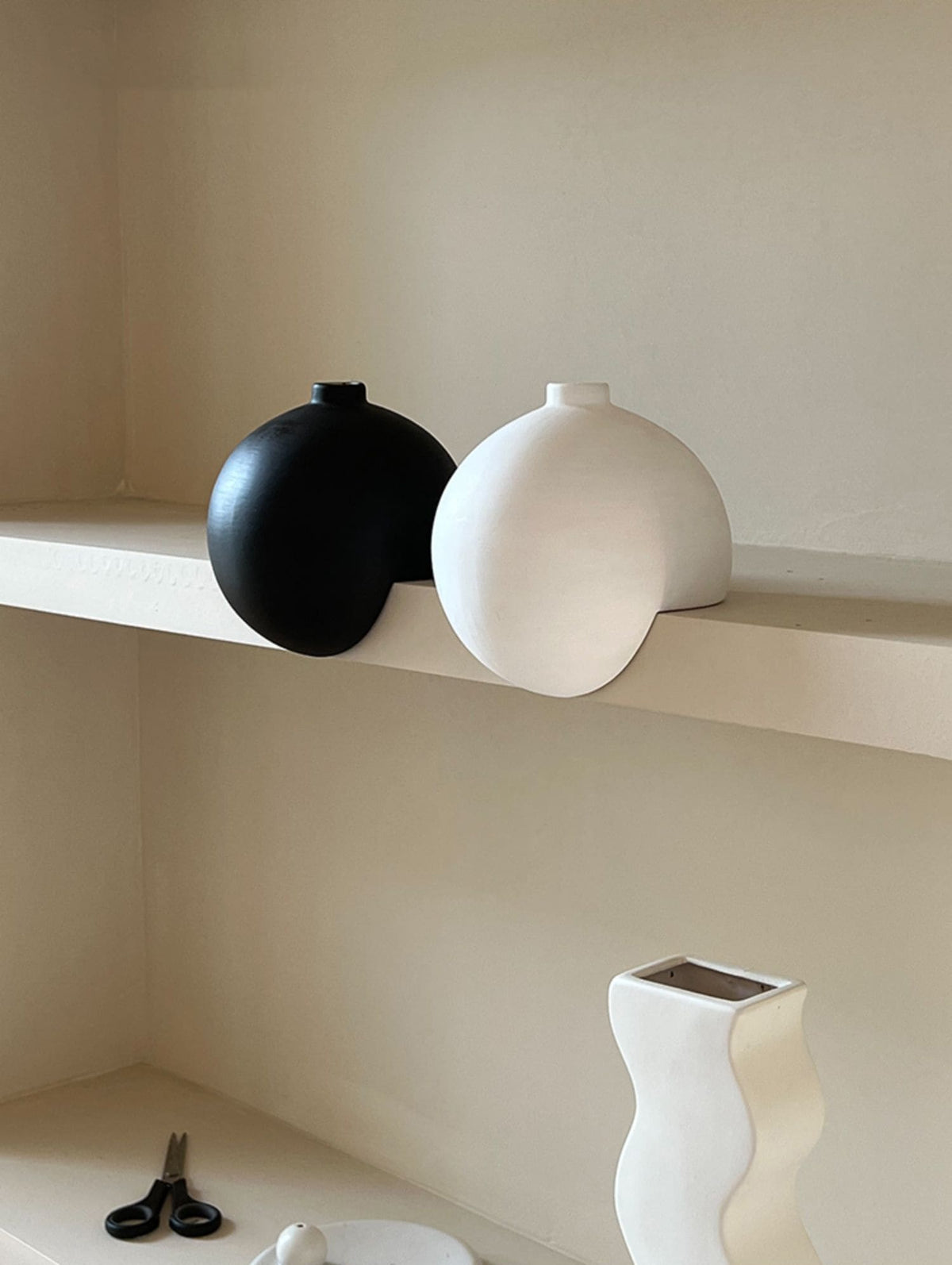 แจกันดอกไม้ตกแต่งบ้าน - Corner Designed Decor Vase
