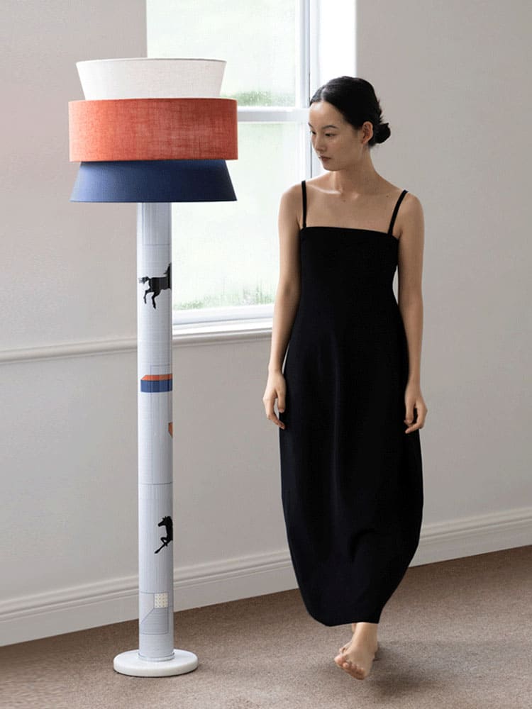 โคมไฟตั้งพื้น - Lumo Tower Lamp