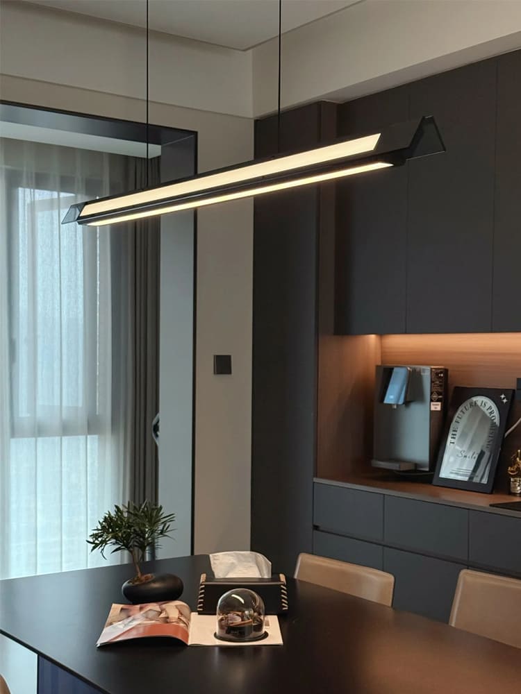 โคมไฟแต่งบ้านติดเพดาน - Triangle Long Designed Ceiling Lamp II