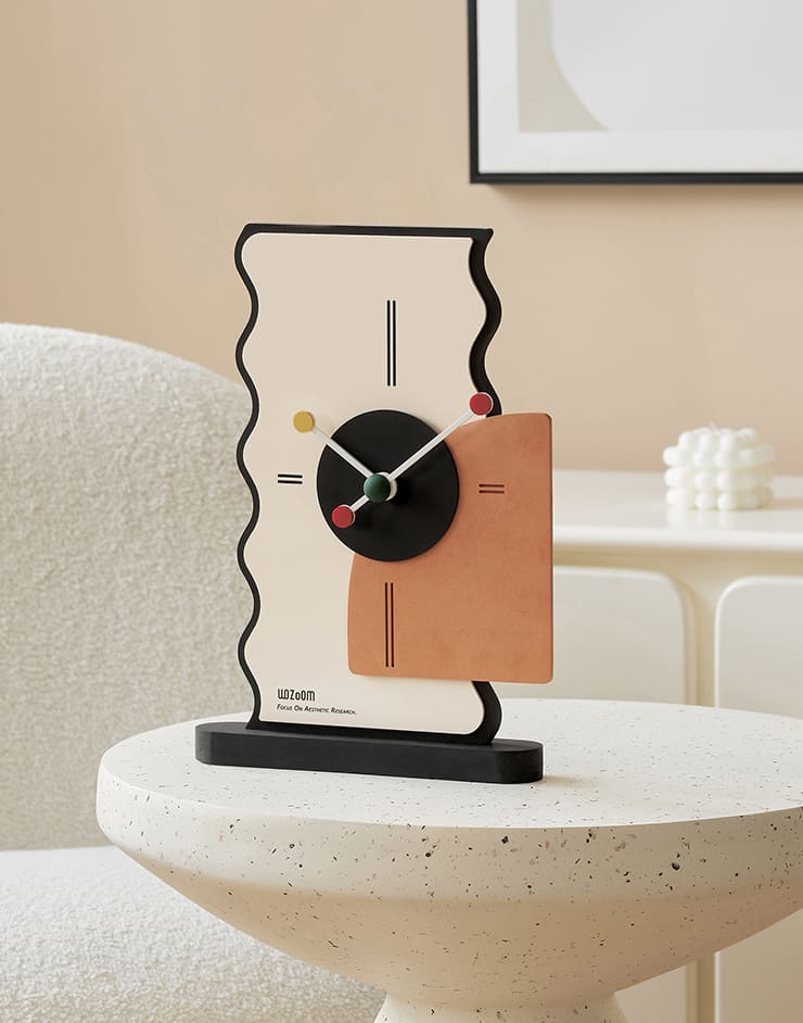 นาฬิกาตั้งโต๊ะตกแต่งบ้าน - Creative Designed Table Clock