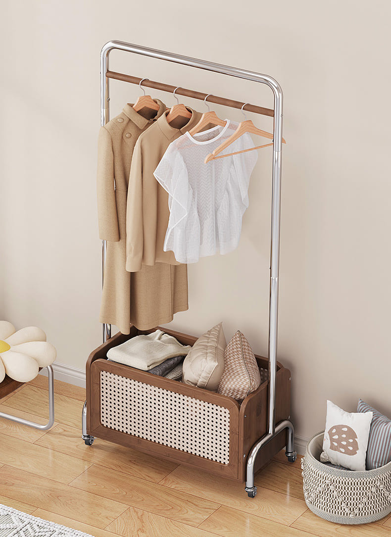 ราวแขวนเสื้อผ้า - Homie Decorating Clothe Shelf III