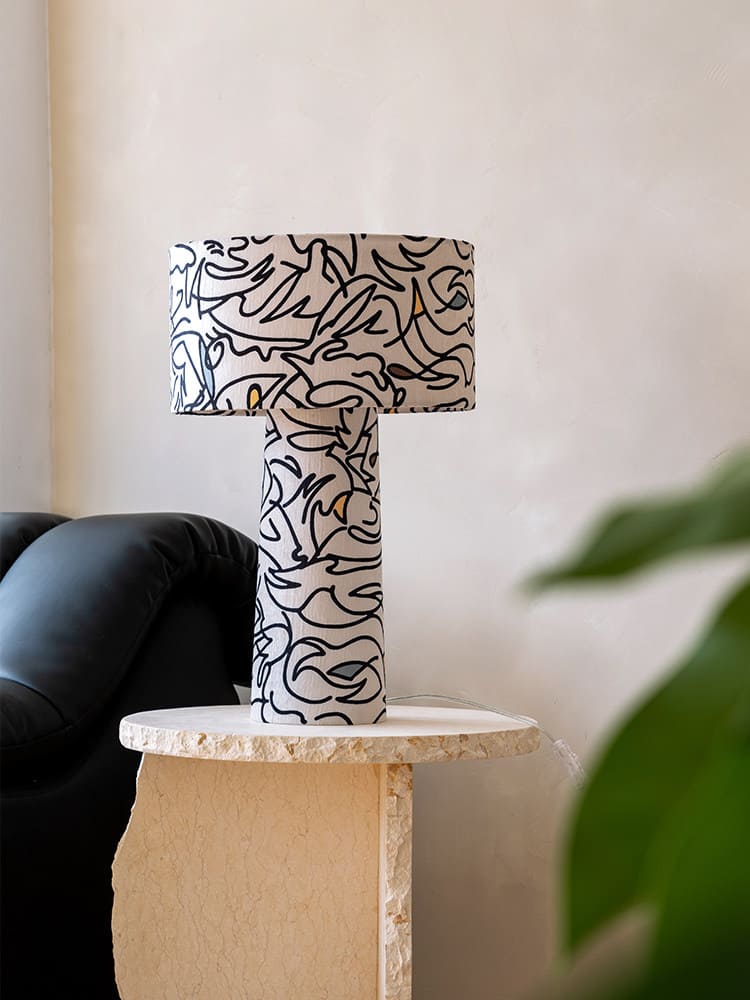 โคมไฟตั้งโต๊ะตกแต่งบ้าน - Doodle Table Lamp