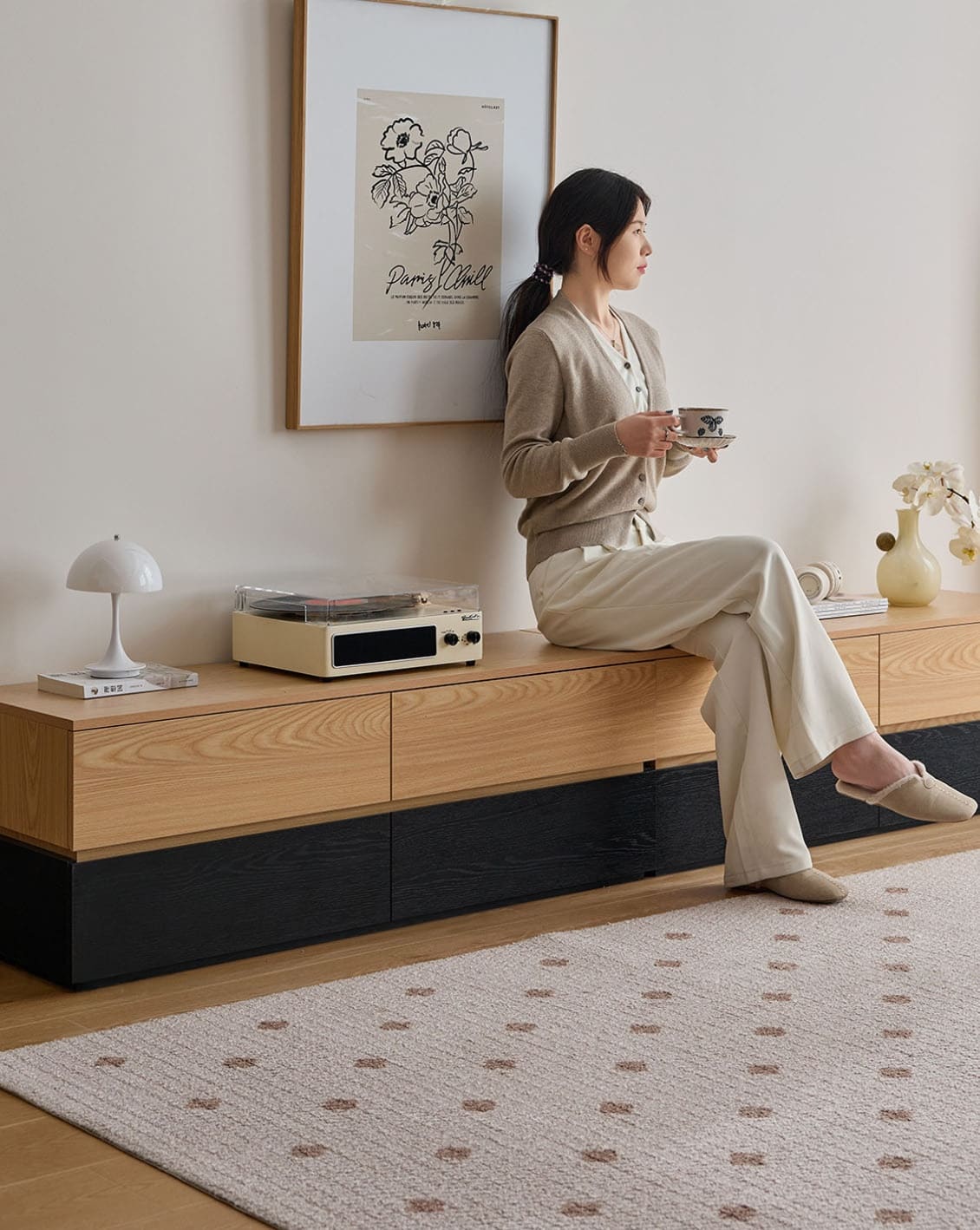 โต๊ะวางทีวีสำหรับห้องรับแขก - Kanso Two Tone TV Table